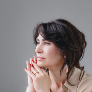  ,   Victoria, 52 ,     , c 