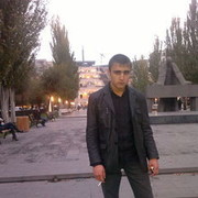  ,   Artur, 33 ,   
