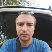  -,  Oleg, 32