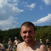  ,   Alex, 44 ,   