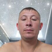  ,  Andrej, 41