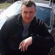  ,   Vlad, 44 ,   ,   