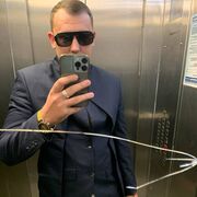  ,  Roman, 30