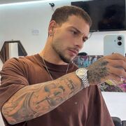  ,   Klark, 23 ,   ,   