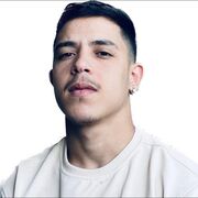  ,  Nader, 24