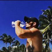  ,   Maks, 34 ,   ,   