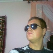  ,  Vadim, 30