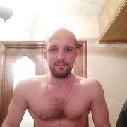  ,   Georgy, 32 ,   c 