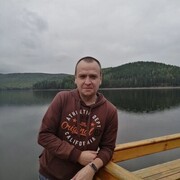  ,  Maxim, 32
