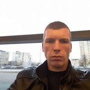  ,  Arturas, 36