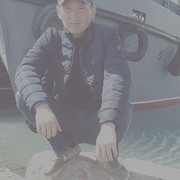  ,  Altynbek, 31