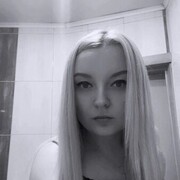  , 