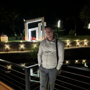  ,  Andrian, 28