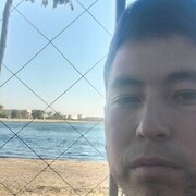  ,  Oybek, 30