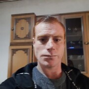  ,   Hayk, 32 ,   ,   