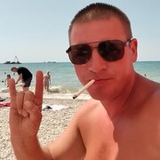  ,   Andrey, 40 ,   ,   