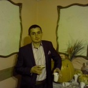  -,  Andrij, 39
