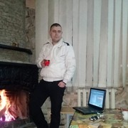  ,   Andrei, 33 ,   
