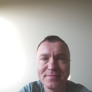  ,   Victor, 60 ,   