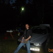  ,  Viktor, 49