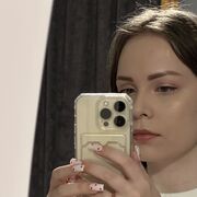  , 