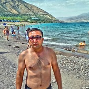  ,  Fayz, 40