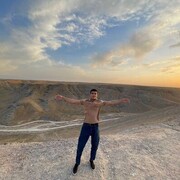  ,  Abdul, 22