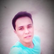  ,  Rustam, 32