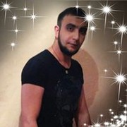  ,  Maksim, 32