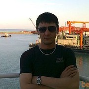  ,   Erlan, 39 ,   