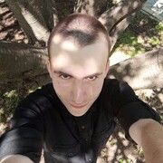  ,   Vladislav, 21 ,   ,   