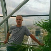  ,   Viktor, 50 ,  