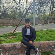  ,  Aro, 27