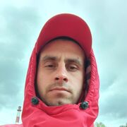  ,  Alexey, 32