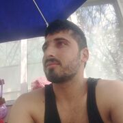  ,   Toni, 28 ,   ,   