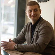  ,  Ruslan bos, 40