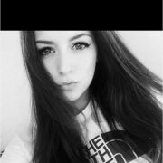  ,  lenka, 30