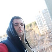  ,   Maxim, 27 ,   ,   , c , 