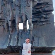  Andrychow,  Levan, 43