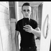  ,  Andr, 24