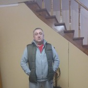  ,  Valentin, 52