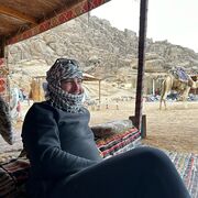  ,   Hayk, 28 ,   ,   , c , 
