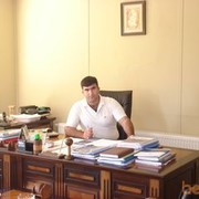  ,   Diktator, 40 ,  