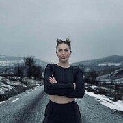  , 