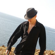 ���������� �����������, ���� ������� Mr Bond, 43 ����, ������������ ��� ������, ����� � ���������, c�������� ���������