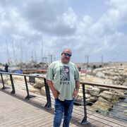  Ashqelon,   Victor, 46 ,   ,   , c , 