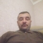  ,   Vahid, 43 ,   c 
