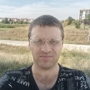  ,  Sergey, 33