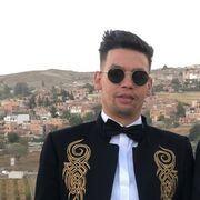  ,  Zinou, 28