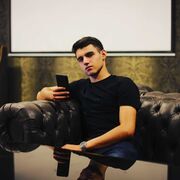  ,  Ali, 25